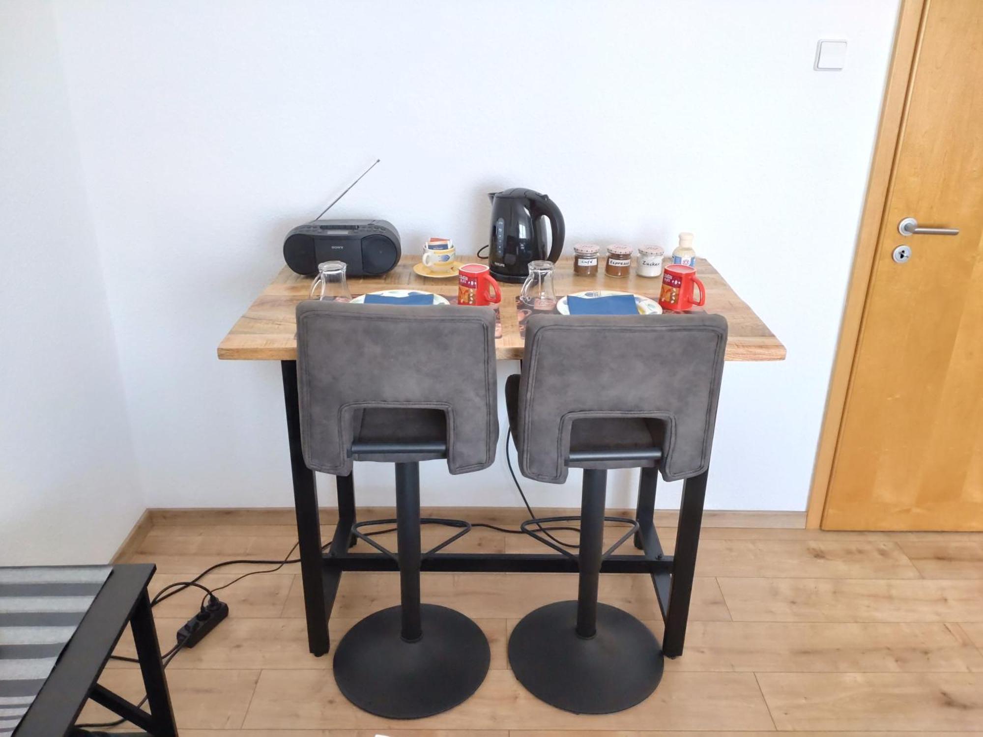 Zimmer & Bad In Jochen'S Haus Siershahn Eksteriør billede